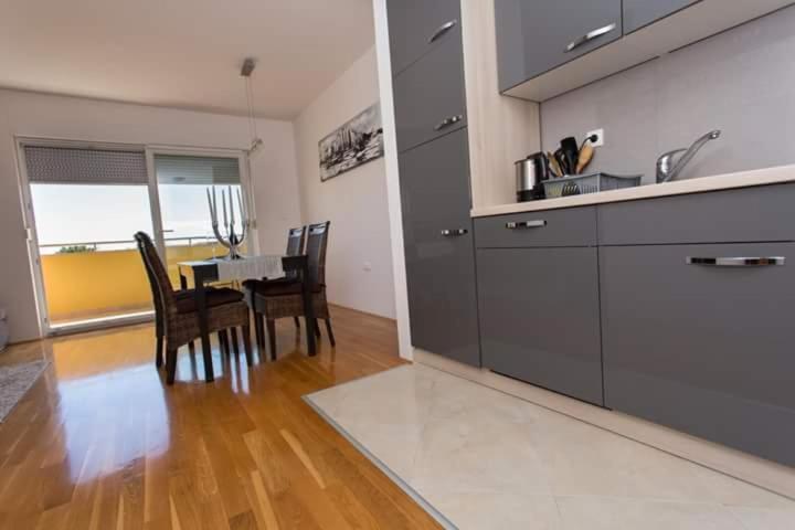 Apartman Mila Kaštela Kültér fotó